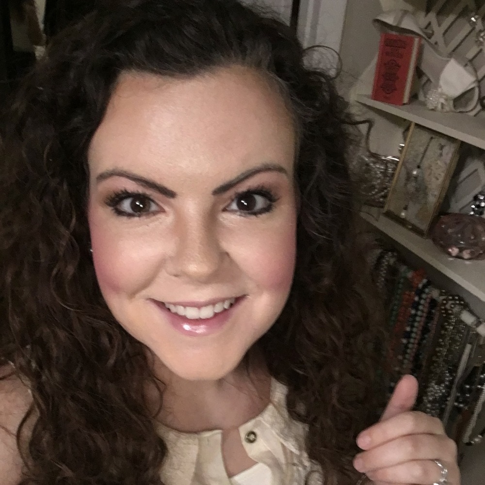 Meet your Posher, Jessica